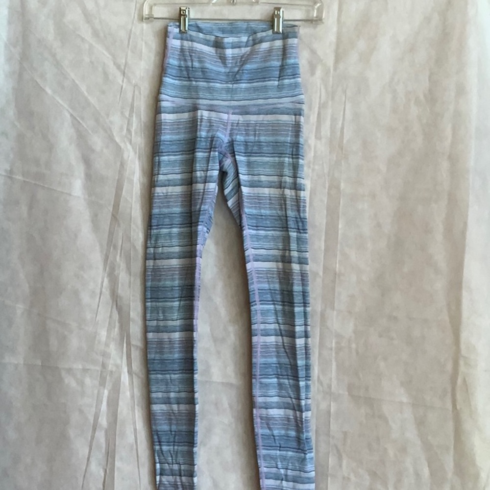 Lululemon Striped wunder under lululemon Leggings